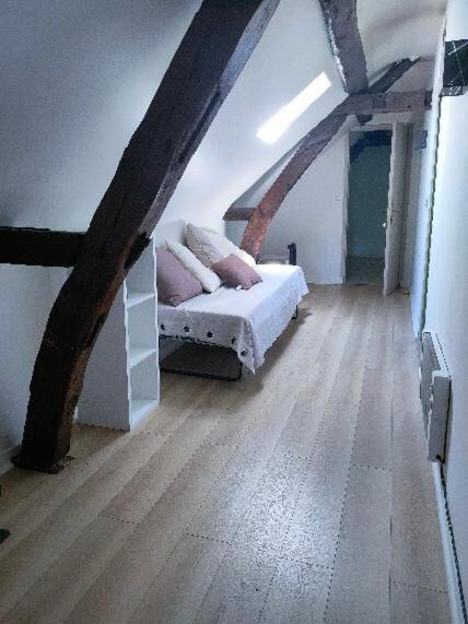 Chambres dans le gîte Rêves de Gamins, proche du pôle Européen et du circuit des 24h Sargé Les Le Mans Exterior foto